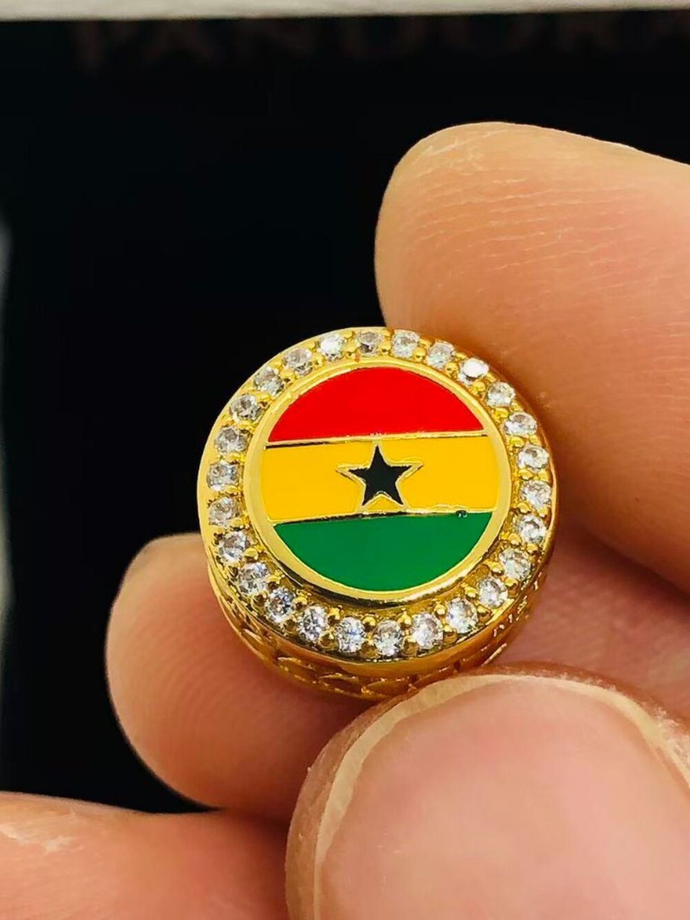 ✨🔥Pandora Ghana Country Flag Exclusive Round Sparkling Charm